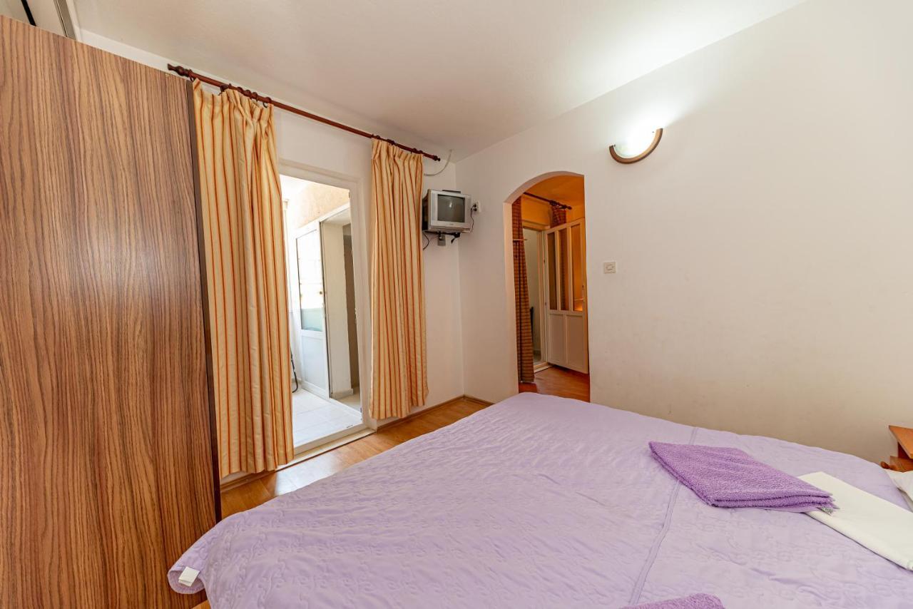 Apartment Knezevic Петровац Экстерьер фото
