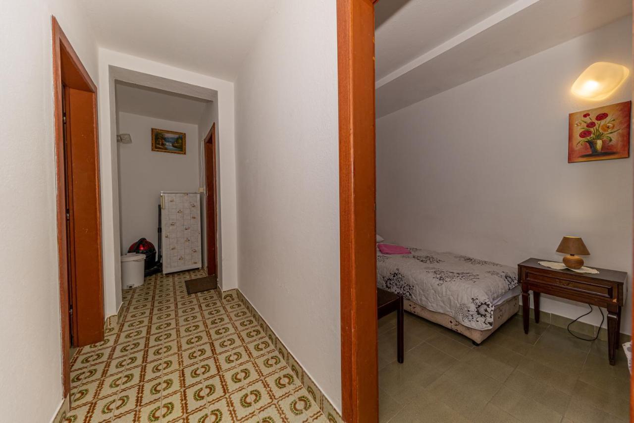 Apartment Knezevic Петровац Экстерьер фото