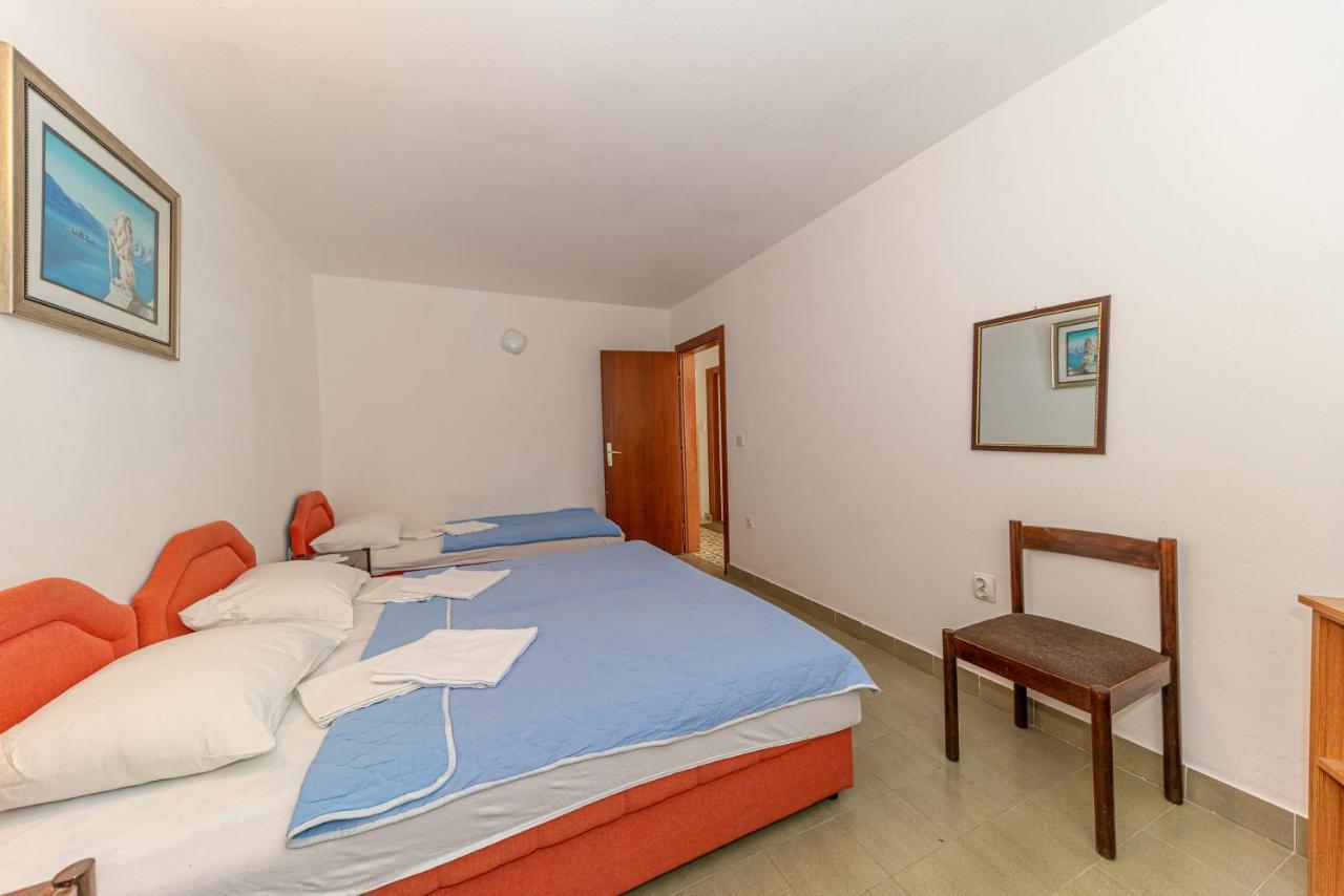 Apartment Knezevic Петровац Экстерьер фото
