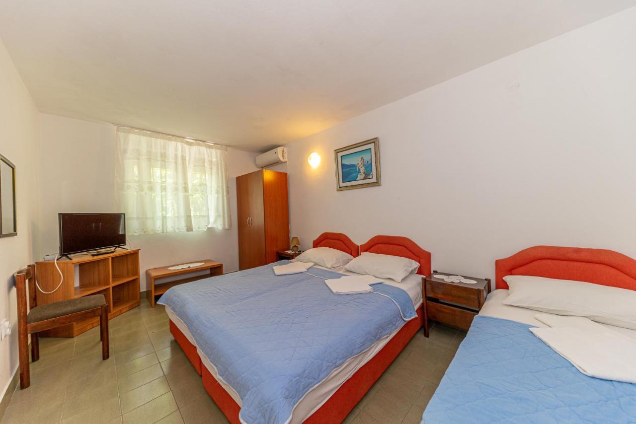 Apartment Knezevic Петровац Экстерьер фото