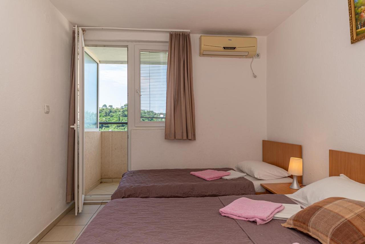 Apartment Knezevic Петровац Экстерьер фото
